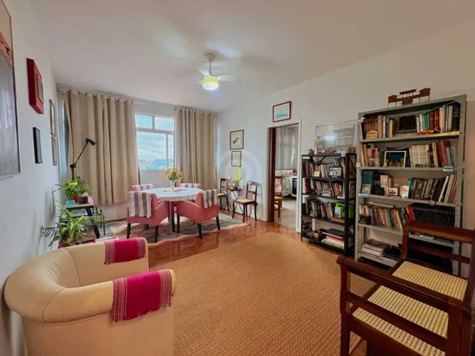 Apartamento : / Residencial / Centro