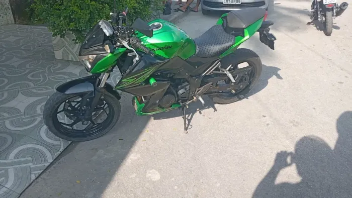 Vendo Kawazaki Z300