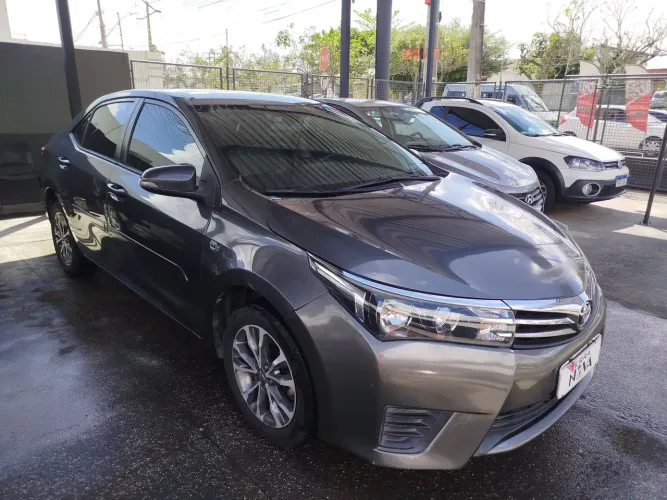 Toyota Corolla GLI 1.8 Flex 16V Aut. 2016