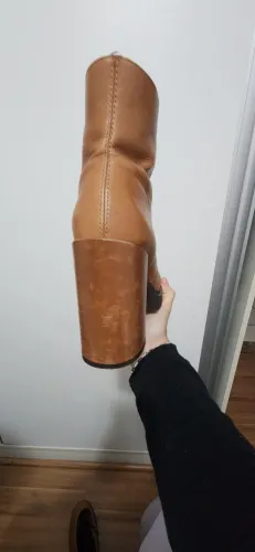 Bota Constance