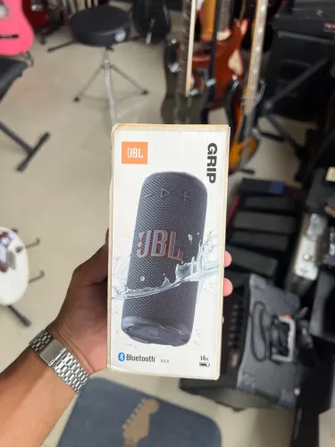 CAIXA DE SOM JBL GRIP