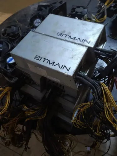 Fonte 12V Apw7 1800w Para Antminer S9 + Outras aplicações!