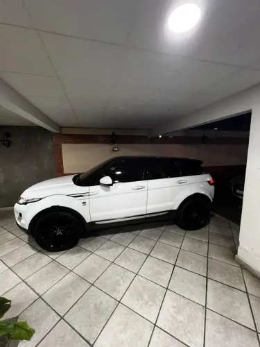 Land Rover Range Rover Evoque Prestigetech 2.2 5P Dies. 2015
