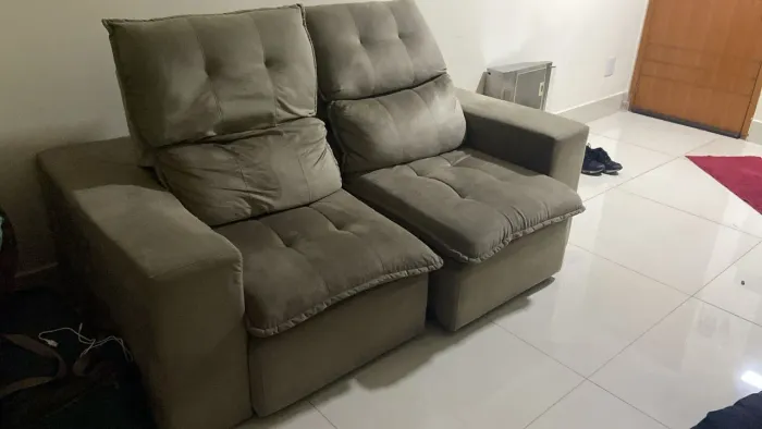 Sofá retrátil 2 lugares