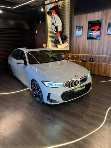 BMW 320I A Modern/sport TB 2.0/a.flex 16V 4P 2024