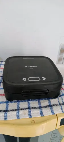 Sanduicheira cadence 220v