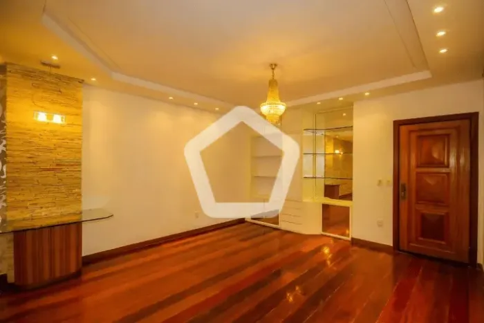 Apartamento de 3 quartos em Copacabana, R$ 1.750.000