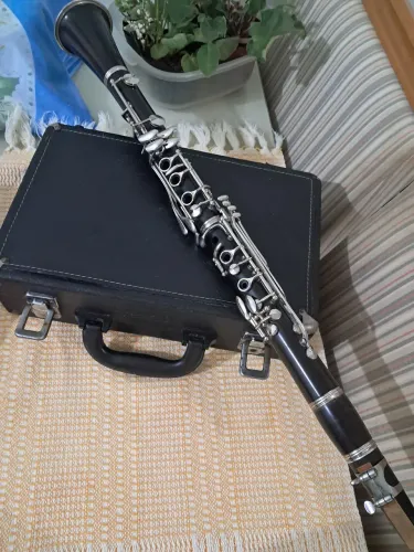 Clarinete 17 chaves troco ou vendo