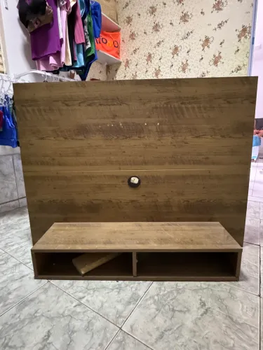 Painel de TV Suspenso com Nicho - Amadeirado [Conservado]