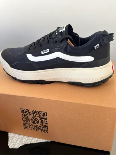 Tênis Vans mte original N44 forma pequena serve 43