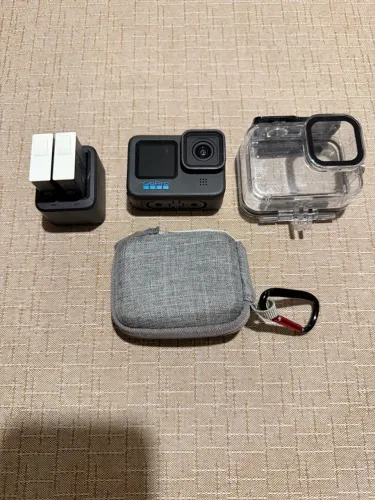 GoPro Hero 11 Black + 3 baterias + case + caixa submersa