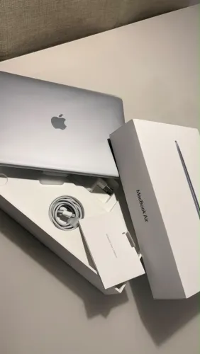 MacBook Air M1 2020