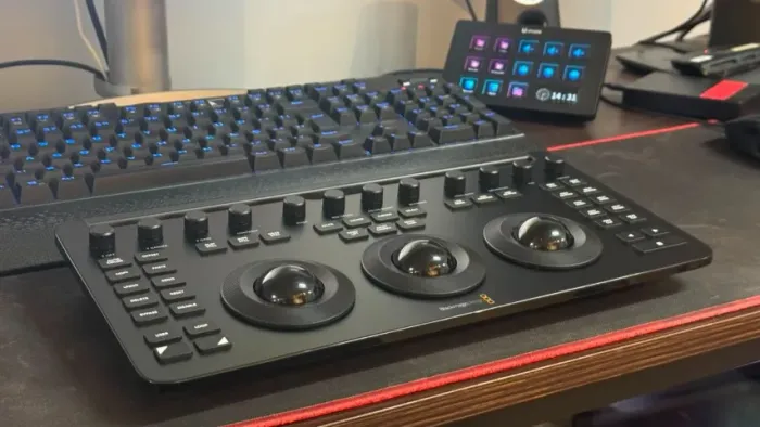 Blackmagic Design DaVinci Resolve Micro Color Panel: