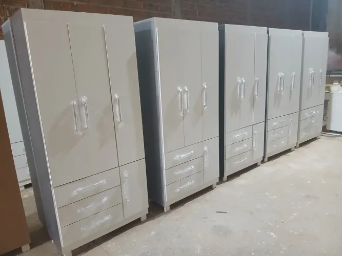 Vende-se Guarda roupa entrega grátis pra zona norte, São Gonçalo, Extremoz. 