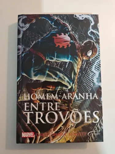 Livro Homem Aranha entre Trovões Capa Dura Marvel