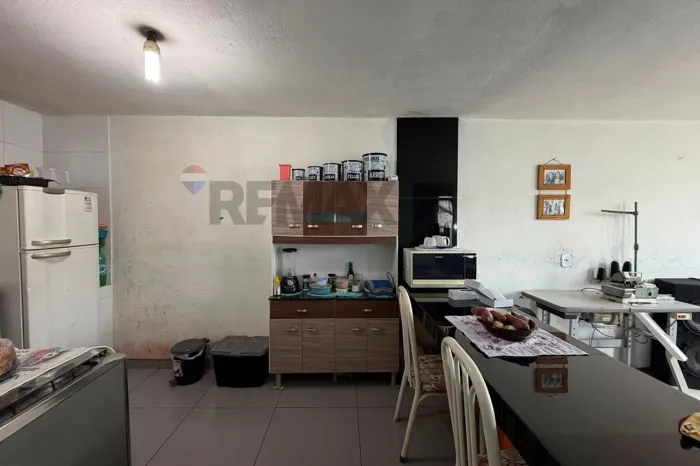 Casa no Conj. Hab. Juscelino Kubitschek - com 2 dormitórios, 1 banheiro, terreno 160 m2 ap