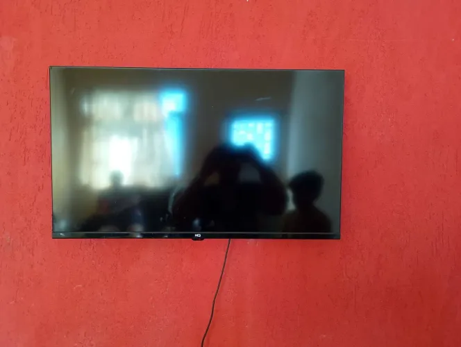 Tv smart ,32 polegadas em perfeito estado de conservação