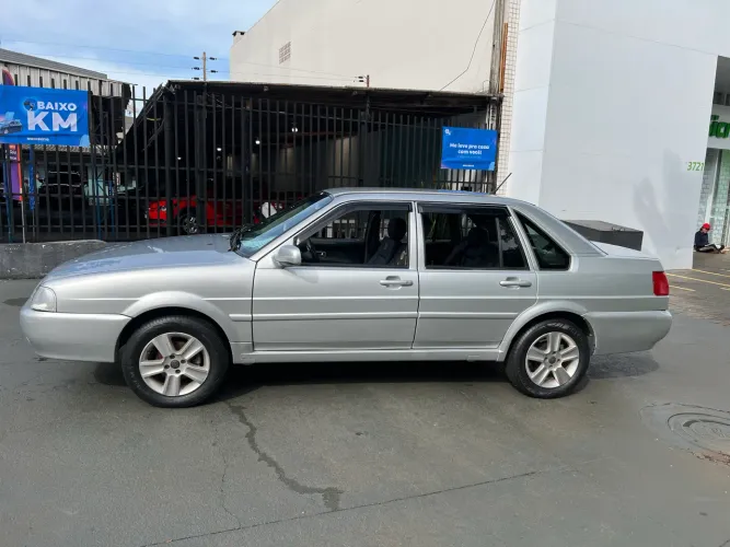 Volkswagen Santana 2.0 MI 2P E 4P 2003