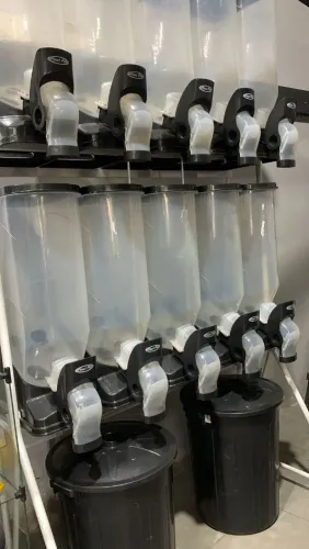 Dispenser de ração 