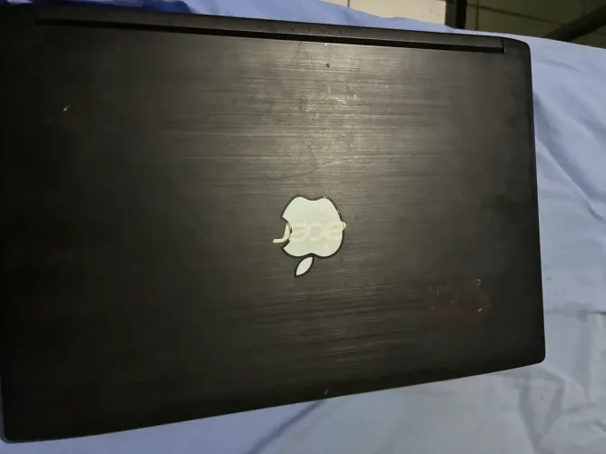 Notebook Acer i5 7gen