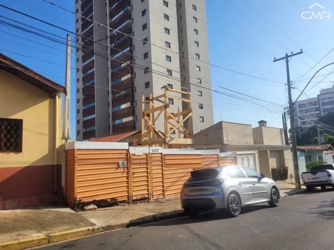 Oportunidade terreno a 200 metros da Avenida Independência, medido 300 metros qu
