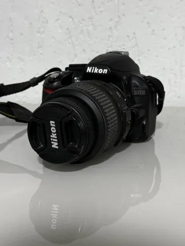 Nikon D3100 + Lente 18-55mm