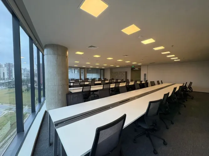 Sala Comercial Estrutura Completa: Mobiliada de 399m², no Time Corporate (Triple A), Locaç