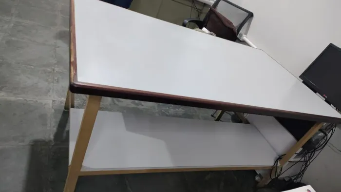 Mesa em MDP para escritório 