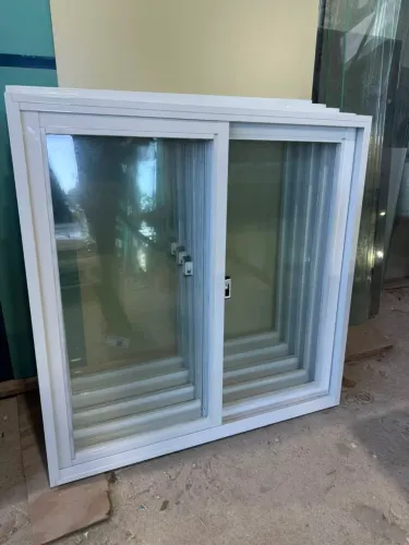 Vendo janelas de alumínio linha suprema (Ponta de estoque)