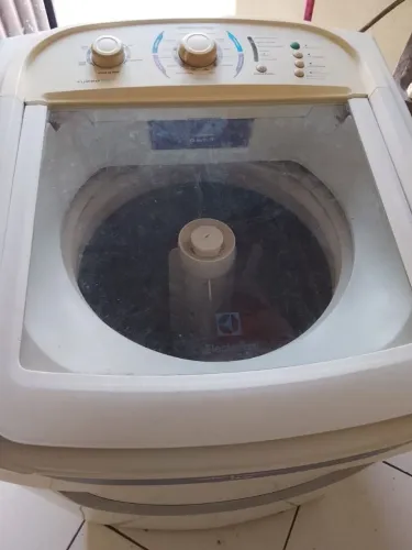 Máquina de lavar Eletrolux 15 kilos