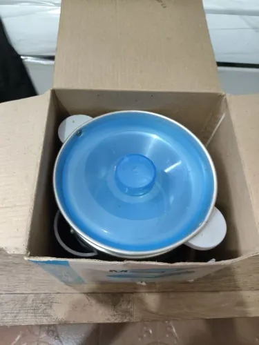 Panela aquecedora de cera megabell na caixa