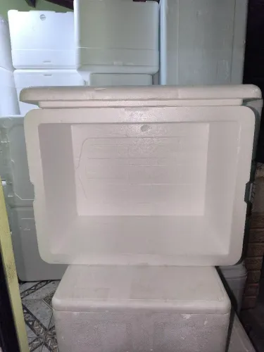 Caixa de isopor 120 litros 