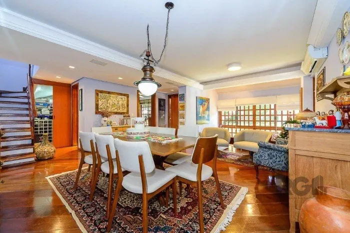Casa em Condomínio à venda com 4 quartos 319 m² Rua Manoel Leao, Pedra Redonda, Porto Aleg