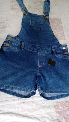 Jardineira Shorts feminina Tam.G (Nova)