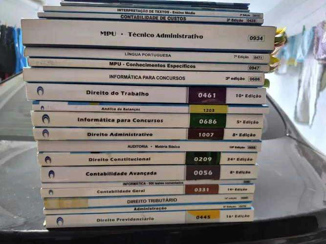 Apostilas para Concursos - Central de Concursos
