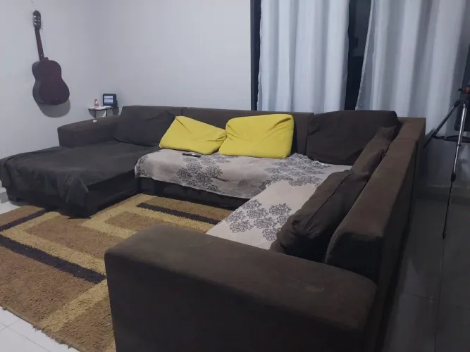 Sofá grande estrutura excelente