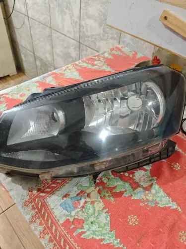 Vendo farol ORIGINAL do gol g6