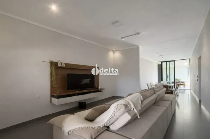 Casa com 3 quartos sendo 2 suíte disponível para Venda no bairro Loteamento Portal do Vale