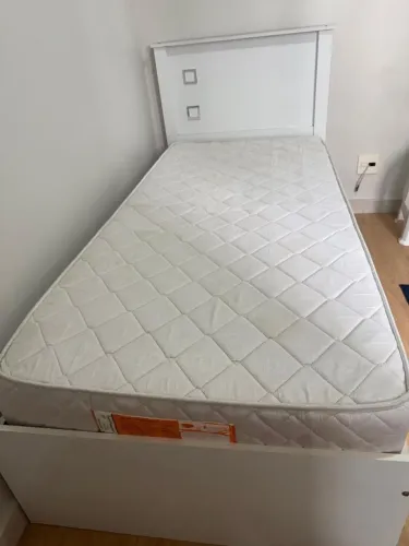 Cama solteiro com colchão pelmex