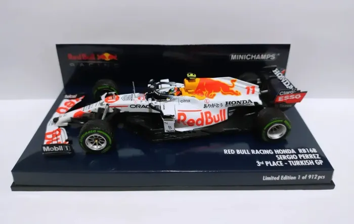 Miniatura Fórmula 1 F1 Minichamps Redbull RB16B Turkey GP 1:43 c/acrílico