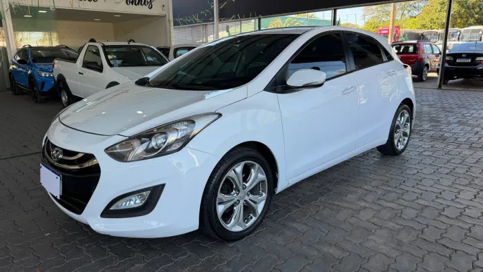 Hyundai I30 1.8 16V Aut. 5P 2015