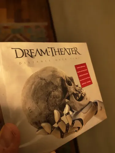 Cd dream theater - distance over the time (lacrado) 