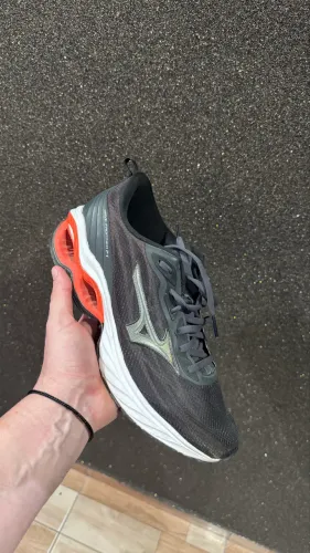 Tênis Mizuno