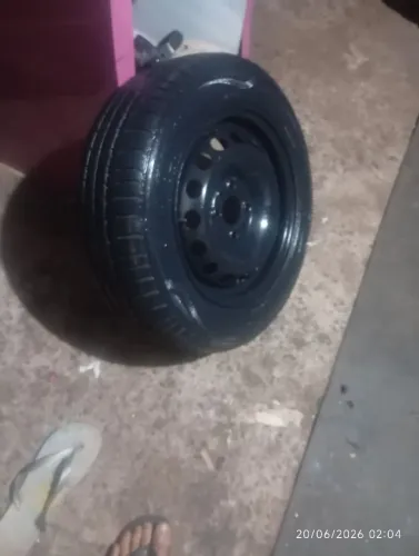 Roda 14 Fiat com pneu