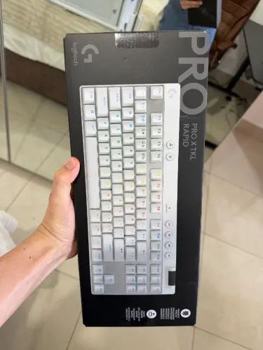 Teclado Gamer Logitech G PRO X TKL RAPID Branco Mecânico