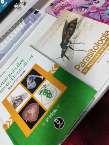 Kit 2 Livros de Medicina Veterinária - Anatomia e Parasitologia