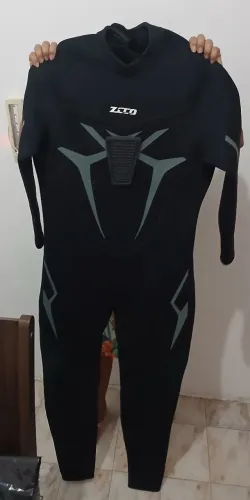 Roupa de mergulho (wetsuit) de 3 mm em neoprene da marca ZCCO