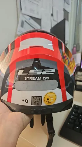 Capacete ls2 com viseira para claridade