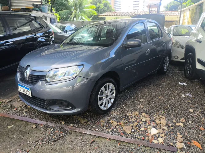 Renault Logan Authentique Hi-flex 1.0 16V 4P 2015