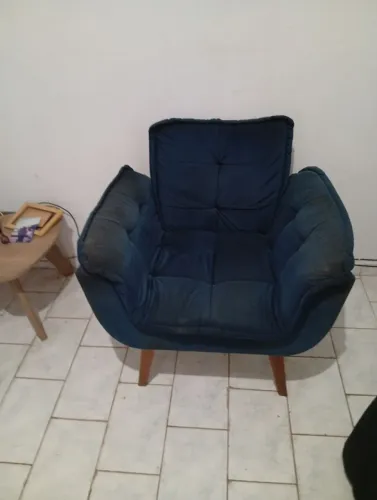 Poltrona em Suede azul